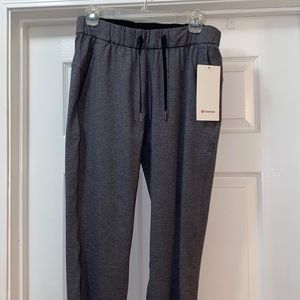 NWT Lululemon On The Fly Pant